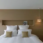 Hotel La Peniche - Bed And Bicycle Vienne (Isere)