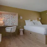 La Peniche - Bed And Bicycle - * Vienne